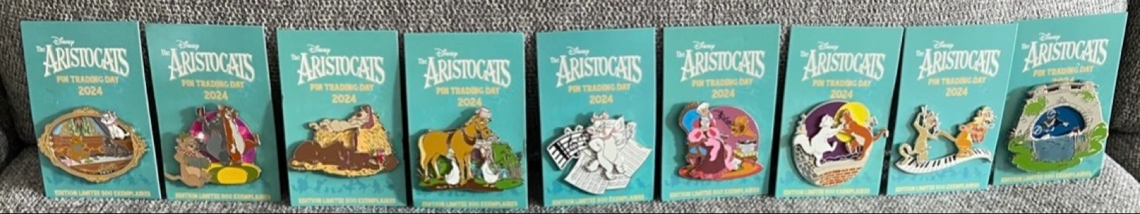 🌟 Disney – Los Aristogatos – Colección completa Pin Trading Day 2024 – Edición Limitada 500 ejemplares – Pins + Jumbo + Estuche – photo 2
